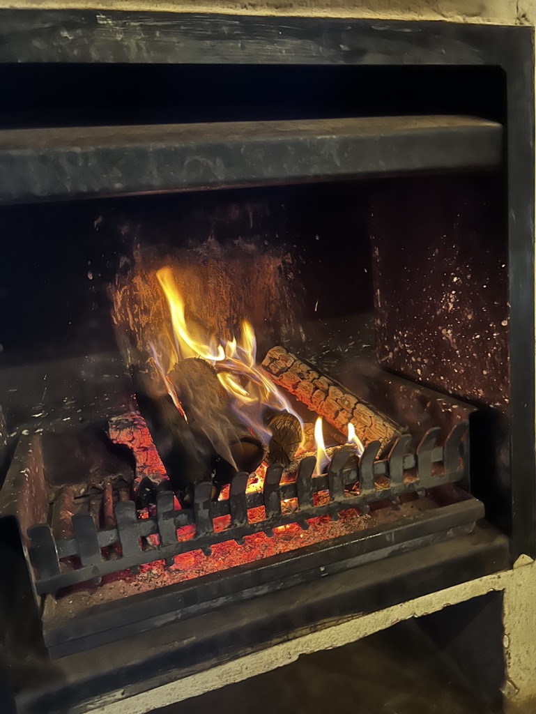 B780CE28-61DE-4E24-AA03-4B5921211C7C_1_105_c